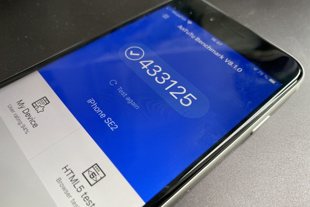 Обзор нового iPhone SE: все достоинства и недостатки самого дешевого смартфона Apple 2020 года