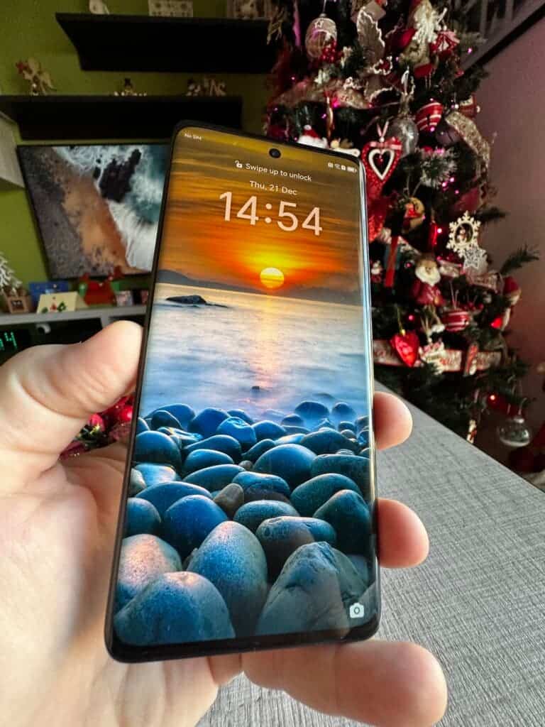 Чудеса в рамках бюджета: знакомство с Honor Magic 6 Lite фото