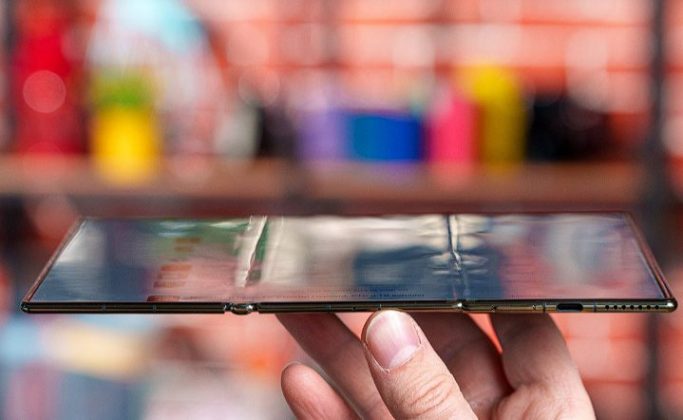 Обзор Huawei Mate XT