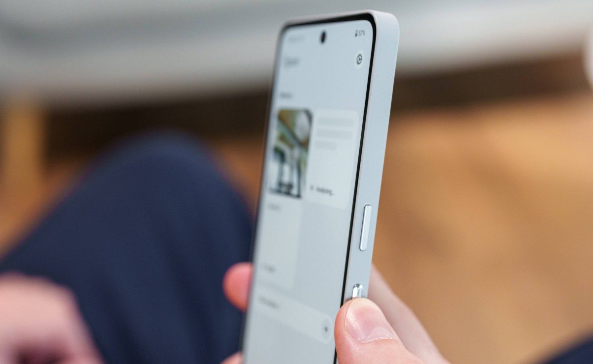 Nothing Phone (3a) Pro 