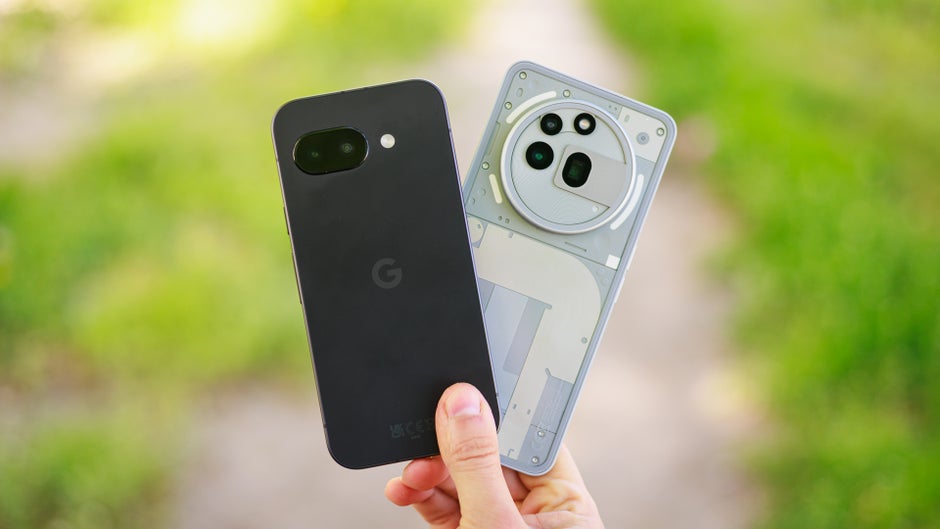 Google Pixel 9a vs Nothing Phone (3a) Pro: битва середняков