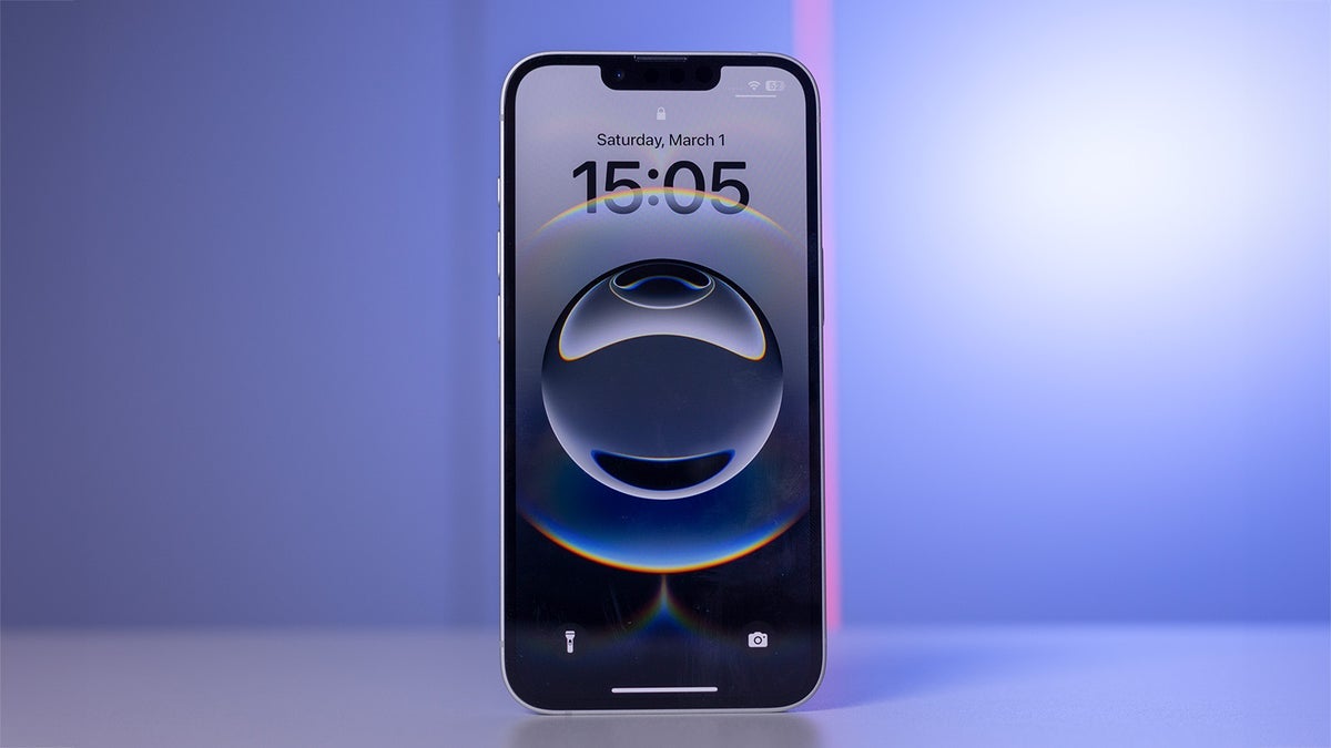 Анализ компонентов iPhone 16e показывает явное преимущество перед iPhone 16