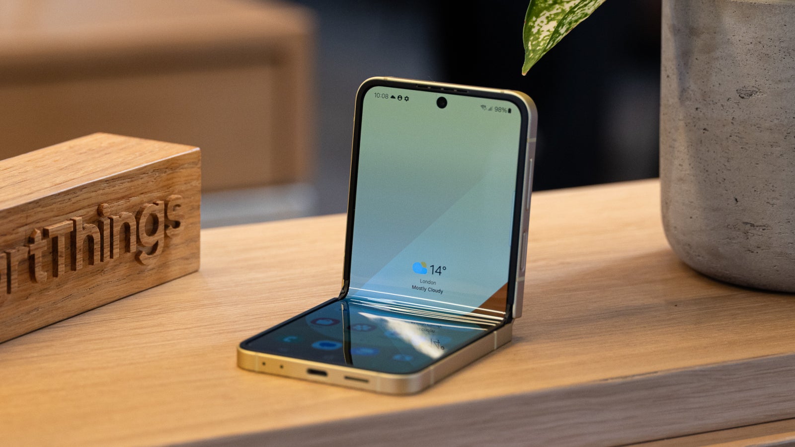 Galaxy Z Flip 7 FE